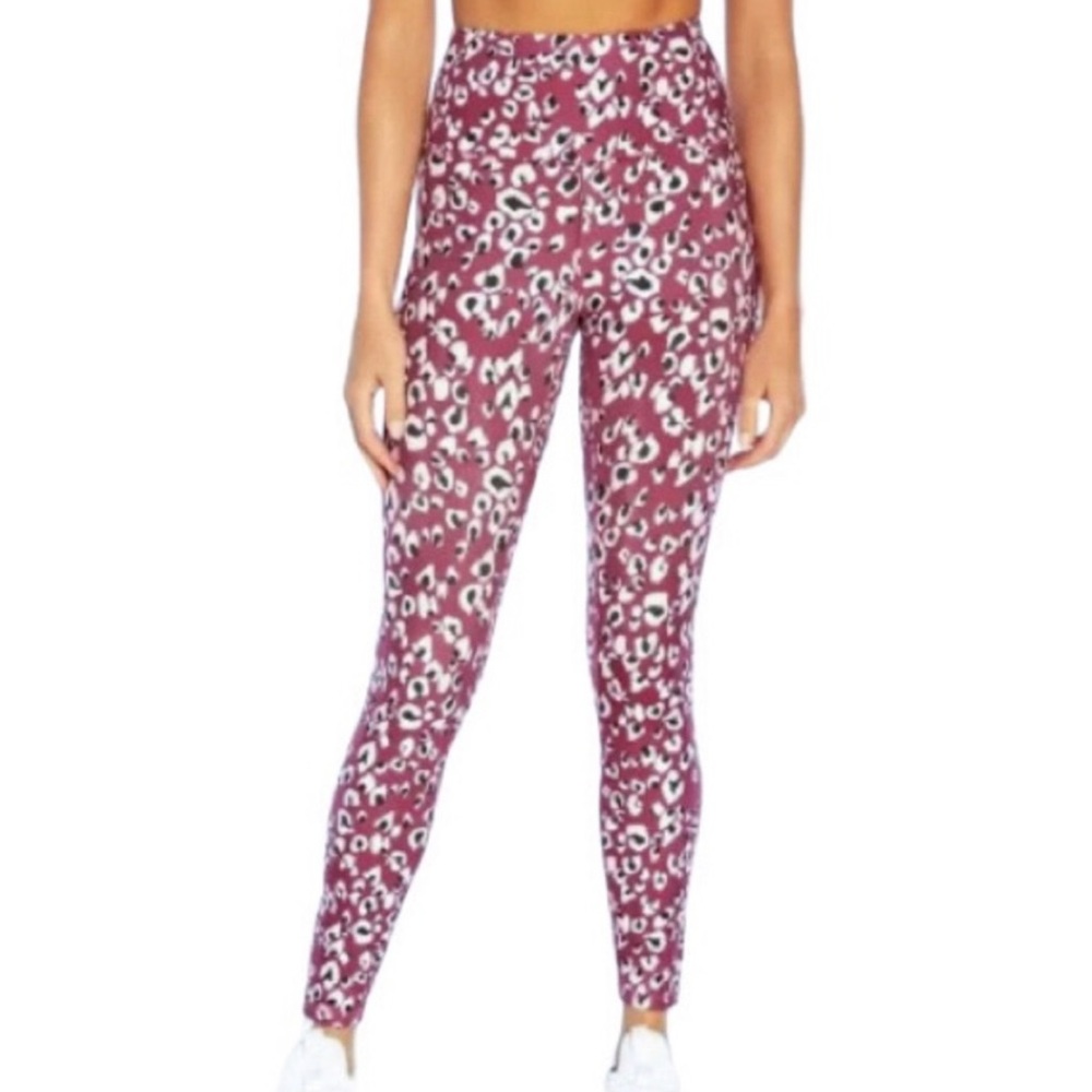 NWT Wildfox Large Pink Animal Print High Waist Workout Leggings Comfy & Stylish
